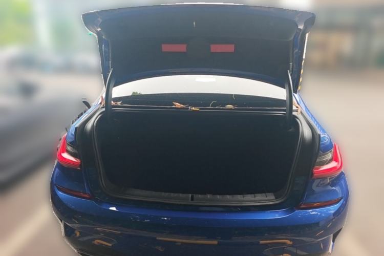 Used BMW 3 Series 2020 325i M Sport Package Trunk