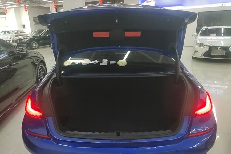 Used BMW 3 Series 2020 Facelifted 325Li M Sport Night Edition Package Trunk