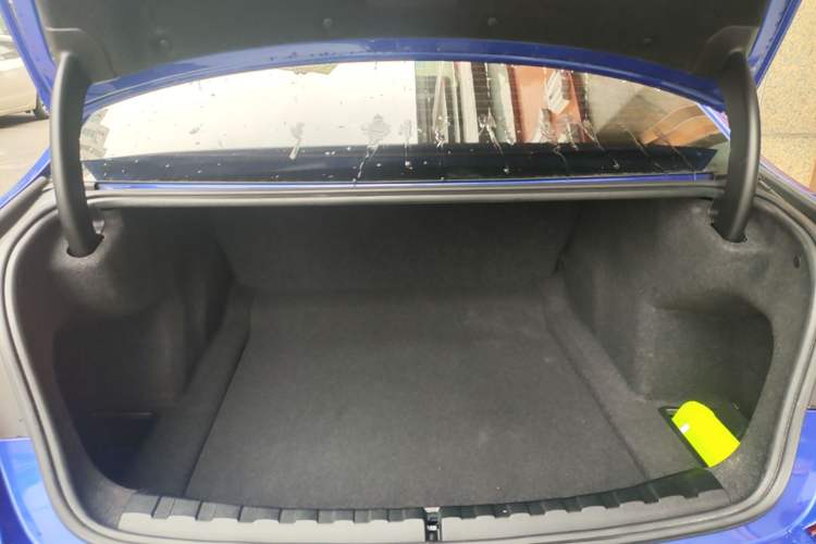 Used BMW 3 Series 2020 Facelifted 325i M Sport Package Trunk