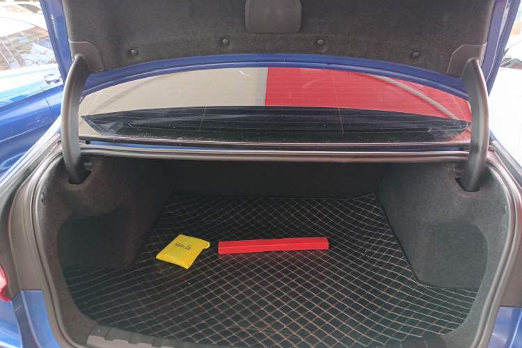 Used BMW 3 Series 2020 325Li M Sport Package Trunk