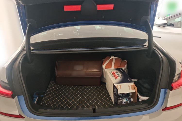 Used BMW 3 Series 2020 320Li M Sport Package Trunk
