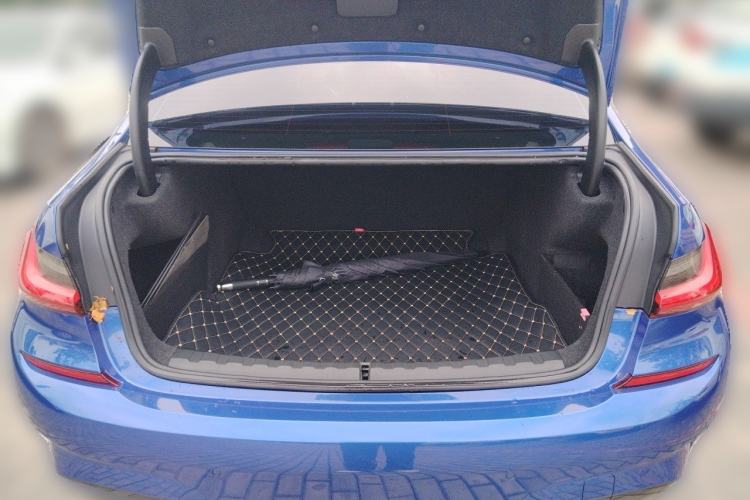 Used BMW 3 Series 2020 320Li M Sport Package Trunk