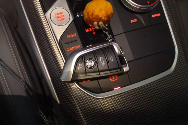 Used BMW 3 Series 2020 Restyled 325i M Sport Night Edition Package Vehicle Key