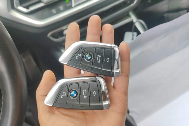 Used BMW 3 Series 2020 Facelifted 325Li M Sport Night Edition Package Vehicle Key