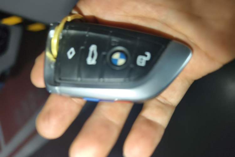 Used BMW 3 Series 2020 Restyled 325Li M Sport Package Vehicle Key