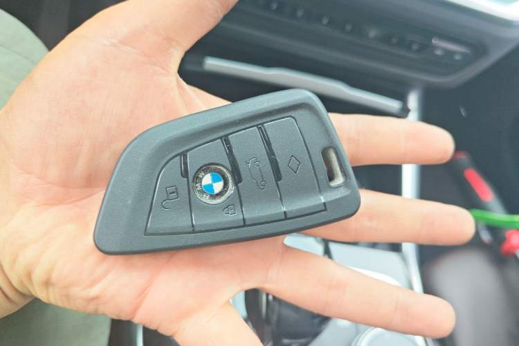 Used BMW 3 Series 2020 Restyled 325Li M Sport Package Vehicle Key