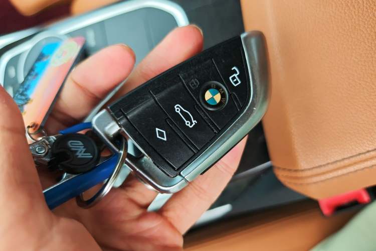 Used BMW 3 Series 2020 325Li M Sport Package Vehicle Key