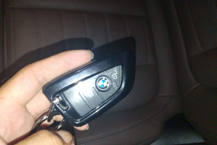 Used BMW 3 Series 2020 Restyled 325i M Sport Night Edition Package Vehicle Key