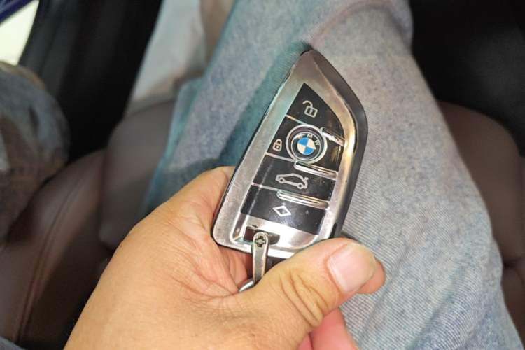 Used BMW 3 Series 2020 325Li M Sport Package Vehicle Key