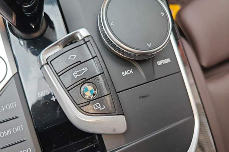 Used BMW 3 Series 2020 325Li M Sport Package Vehicle Key