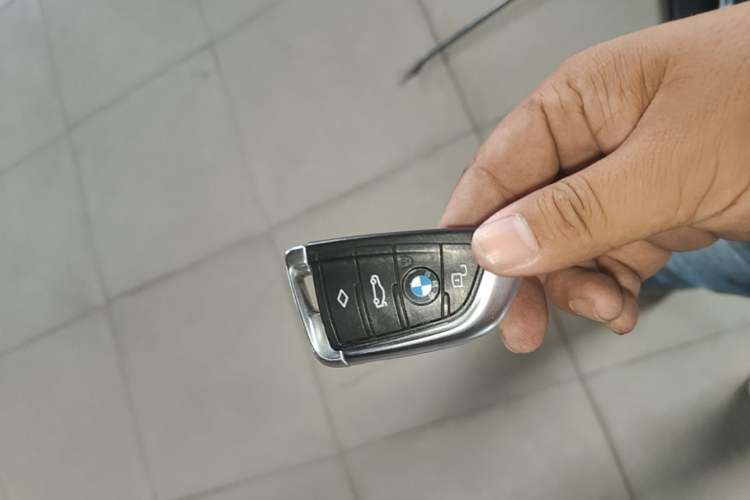 Used BMW 3 Series 2020 325Li M Sport Package Vehicle Key