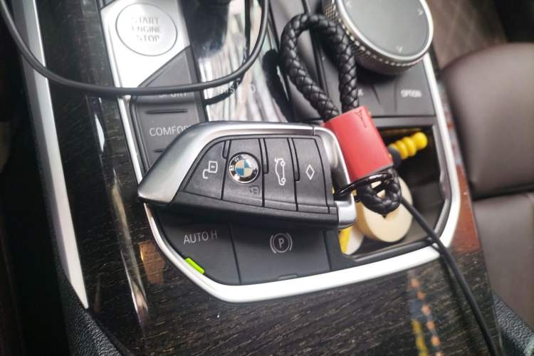 Used BMW 3 Series 2020 Restyled 325Li M Sport Package Vehicle Key
