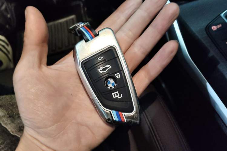 Used BMW 3 Series 2020 325i M Sport Package Vehicle Key