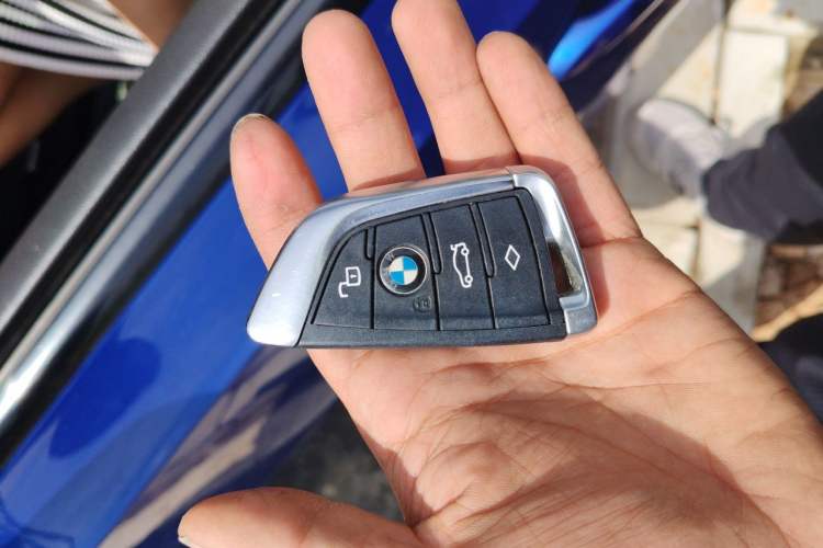 Used BMW 3 Series 2020 Restyled 325Li M Sport Package Vehicle Key