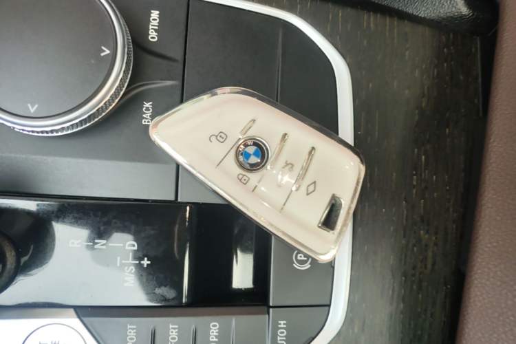 Used BMW 3 Series 2020 Facelifted 325i M Sport Package Vehicle Key