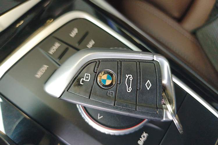 Used BMW 3 Series 2020 320Li M Sport Package Vehicle Key