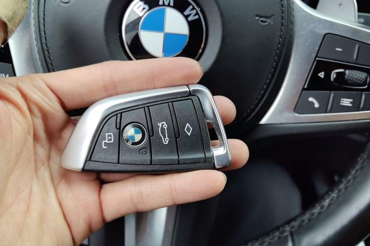 Used BMW 3 Series 2020 Facelifted 325Li M Sport Night Edition Package Vehicle Key