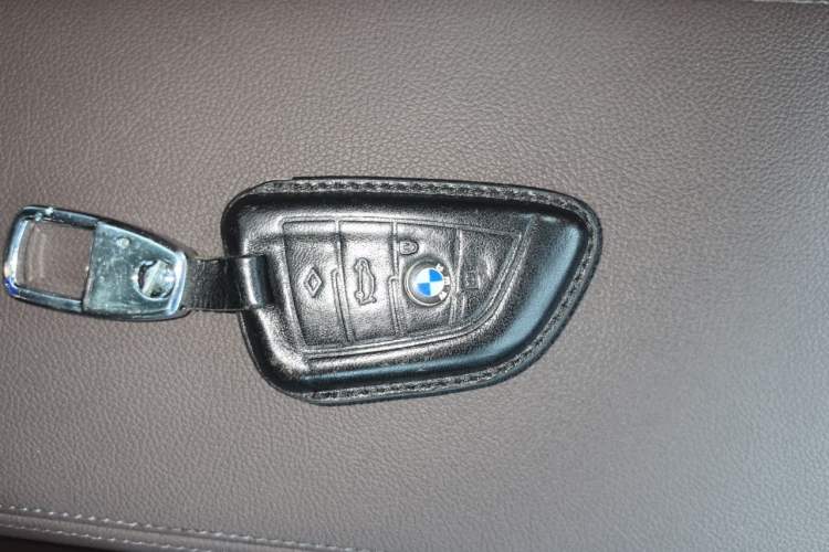 Used BMW 3 Series 2020 Facelifted 325Li M Sport Night Edition Package Vehicle Key