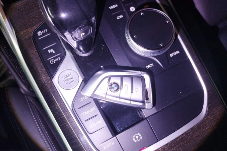 Used BMW 3 Series 2020 325Li M Sport Package Vehicle Key