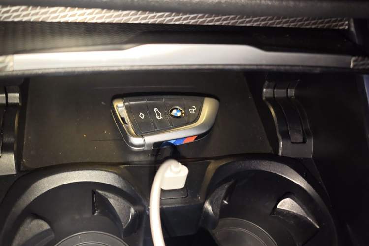 Used BMW 3 Series 2020 Restyled 325i M Sport Night Edition Package Vehicle Key