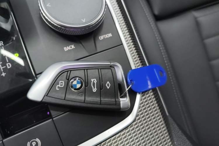 Used BMW 3 Series 2020 Facelifted 325Li M Sport Night Edition Package Vehicle Key