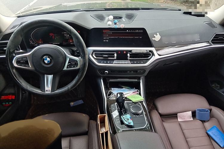 Used BMW 3 Series 2020 Restyled 325Li M Sport Package Interior 2