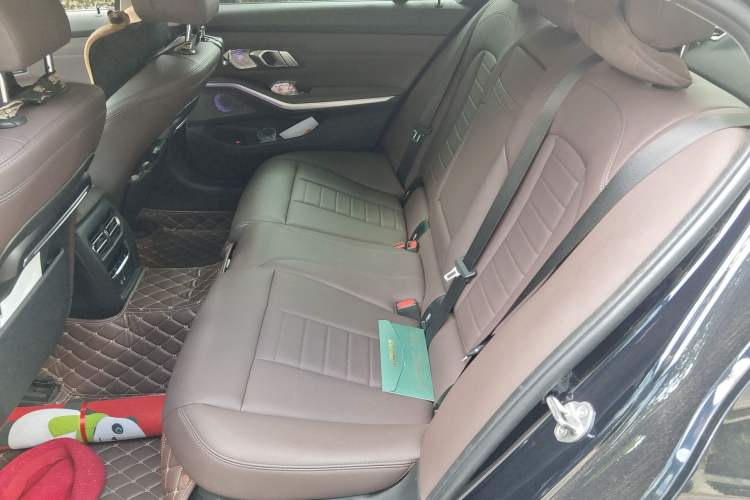 Used BMW 3 Series 2020 Restyled 325Li M Sport Package Interior 4