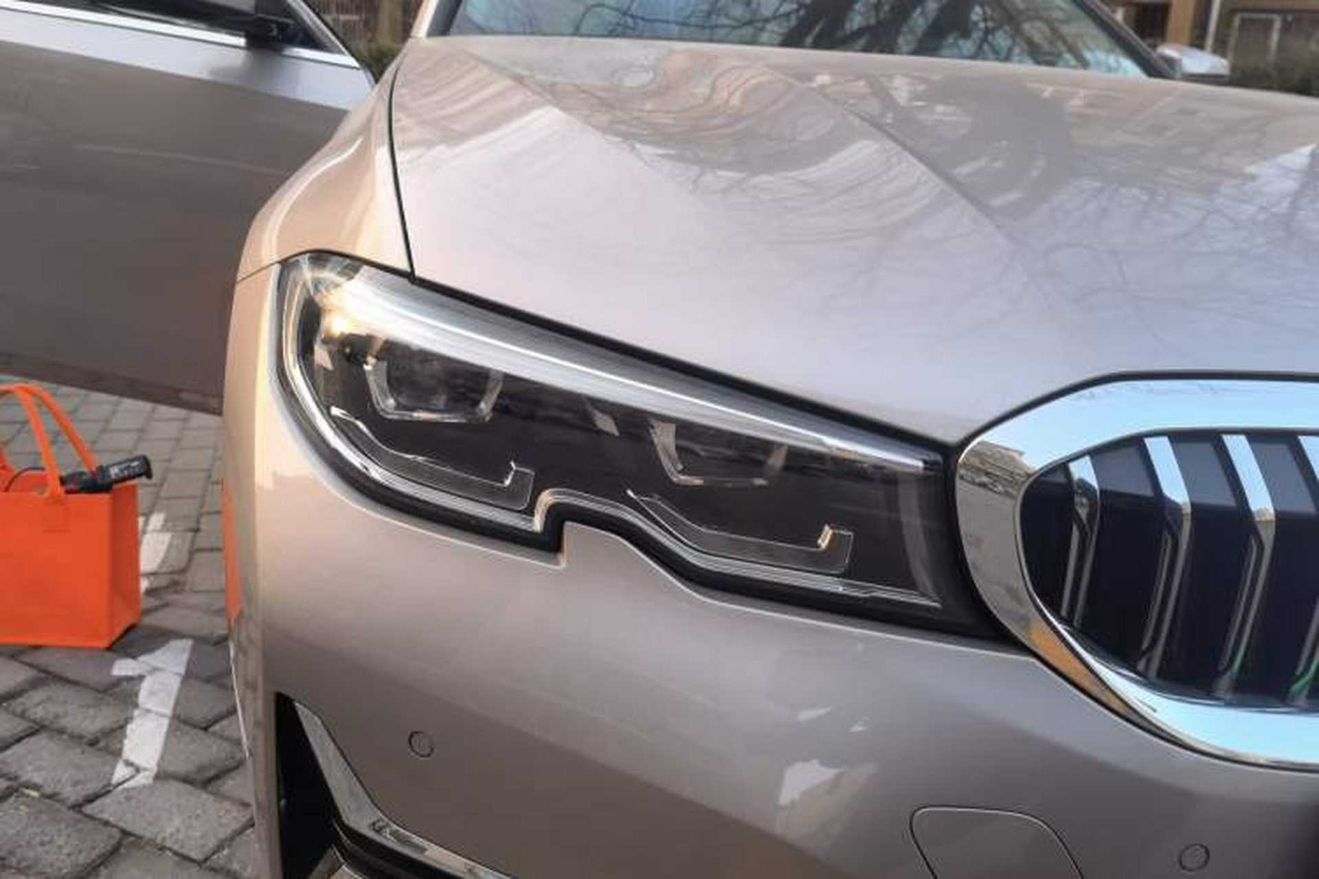 Used BMW 3 Series 2020 325Li First Edition Right Front Headlight