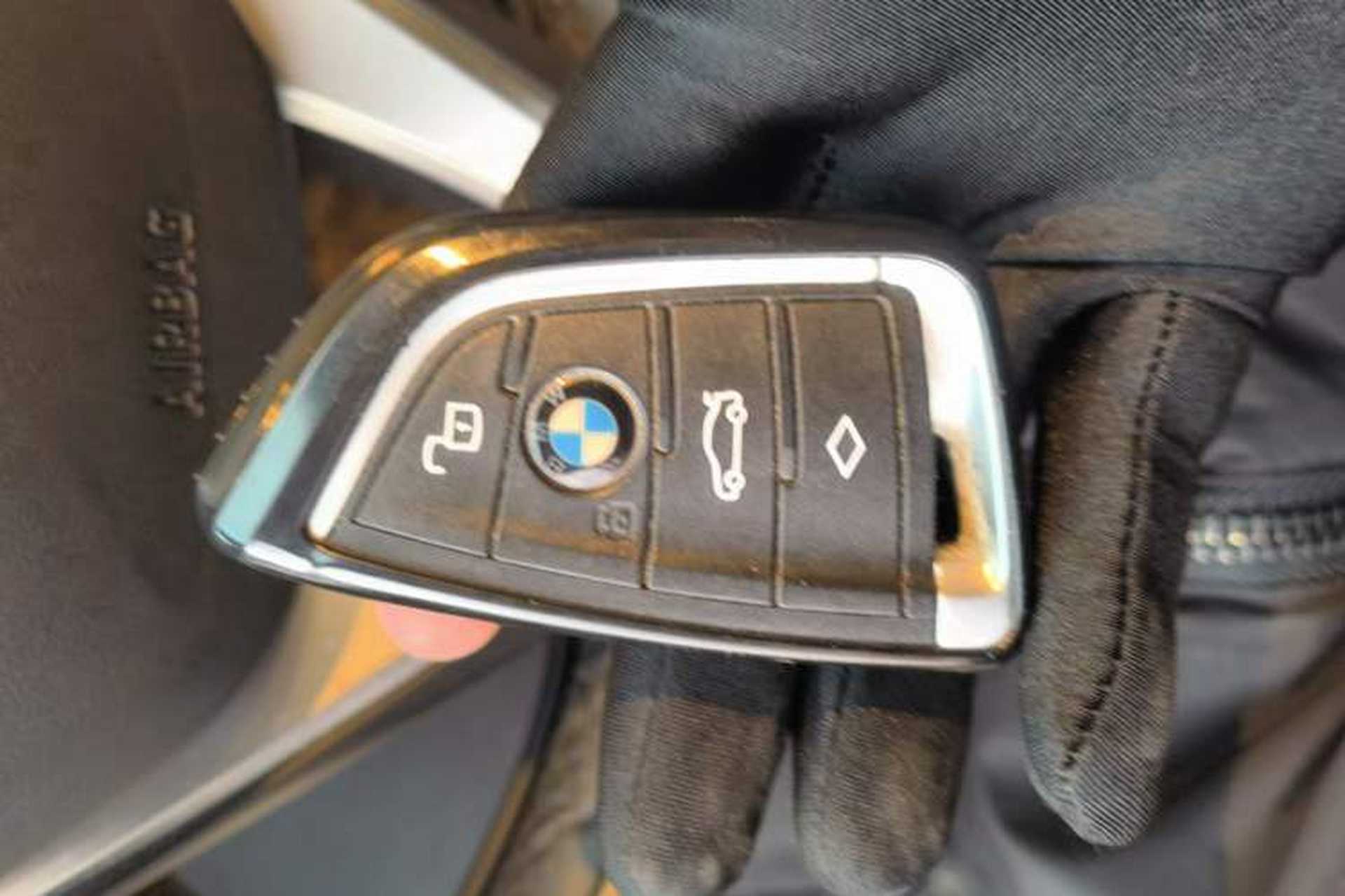 Used BMW 3 Series 2020 325Li First Edition Vehicle Key