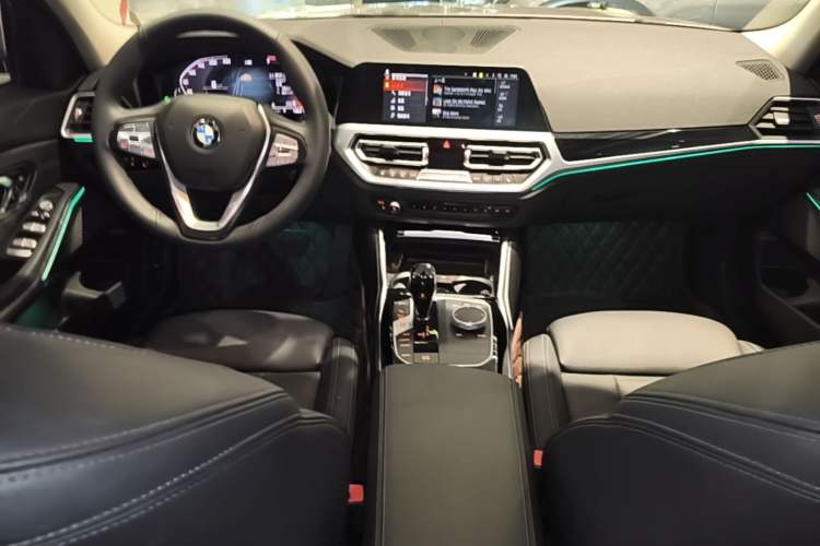 Used BMW 3 Series 2020 325Li M Sport Package Center Console