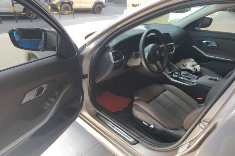 Used BMW 3 Series 2020 320Li M Sport Package Driver Seat