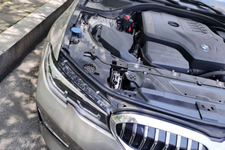 Used BMW 3 Series 2020 325Li First Edition Engine Bay Right
