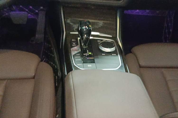 Used BMW 3 Series 2020 Restyled 325Li M Sport Package Gear Lever