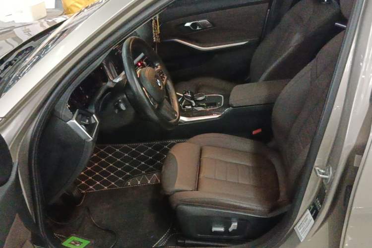 Used BMW 3 Series 2020 Restyled 325Li M Sport Package Left Front Seat