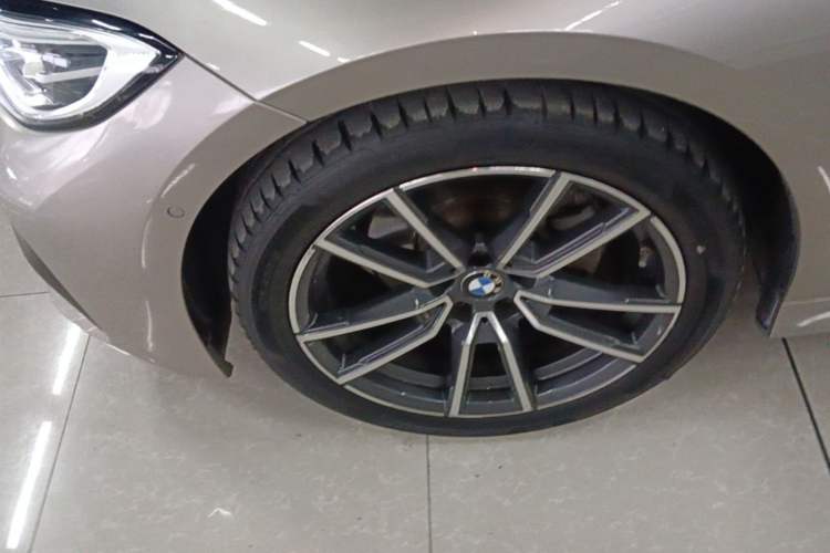Used BMW 3 Series 2020 Restyled 325Li M Sport Package Left Front Wheel Hub