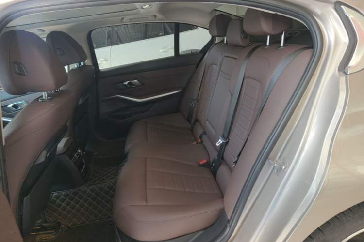 Used BMW 3 Series 2020 320Li M Sport Package Left Rear Seat
