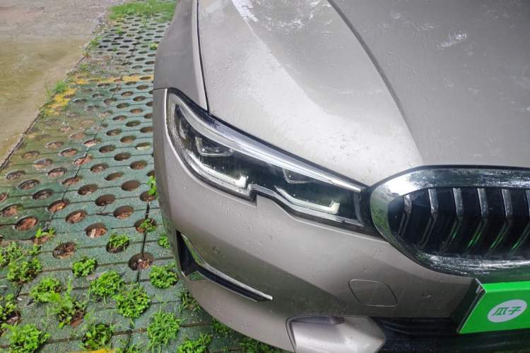 Used BMW 3 Series 2020 325Li First Edition Right Front Headlight