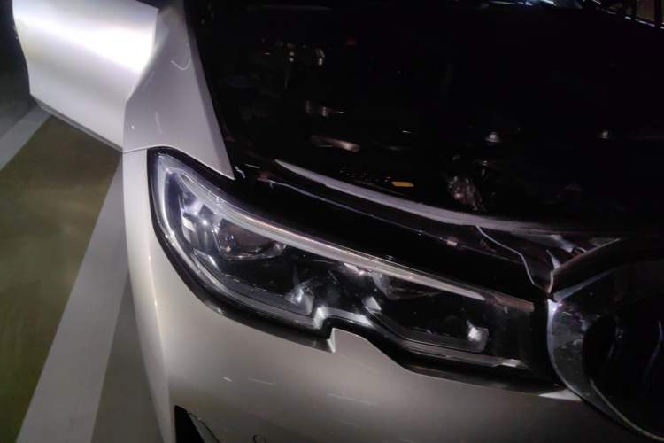 Used BMW 3 Series 2020 325Li First Edition Right Front Headlight