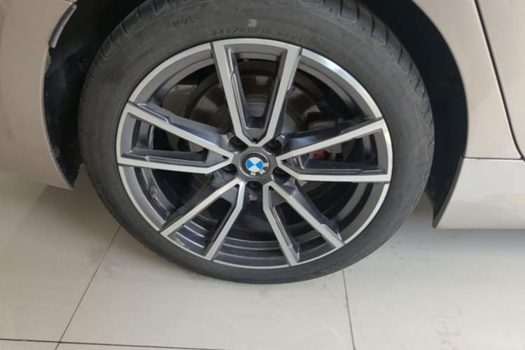 Used BMW 3 Series 2020 320Li M Sport Package Right Rear Wheel Hub