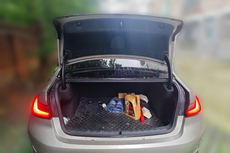 Used BMW 3 Series 2020 325Li First Edition Trunk