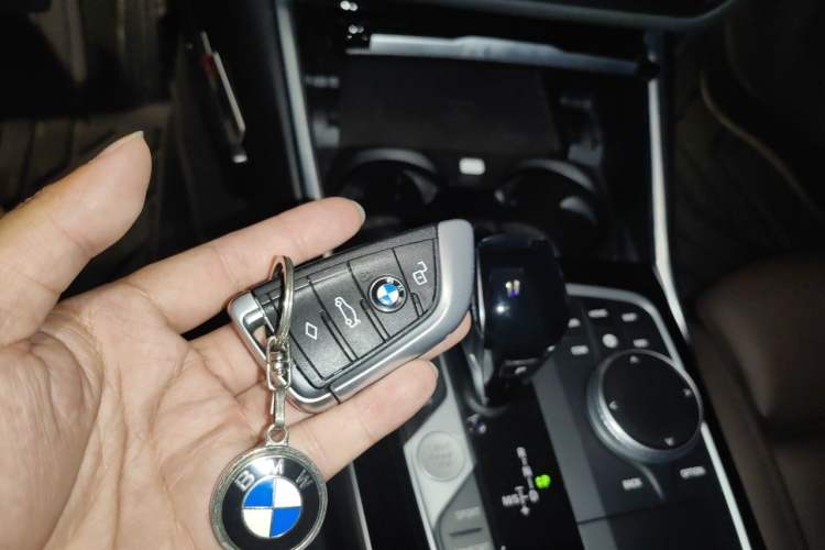 Used BMW 3 Series 2020 325Li First Edition Vehicle Key