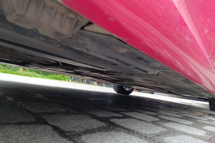 Used BMW 3 Series 2020 325Li M Sport Package Chassis Front Right