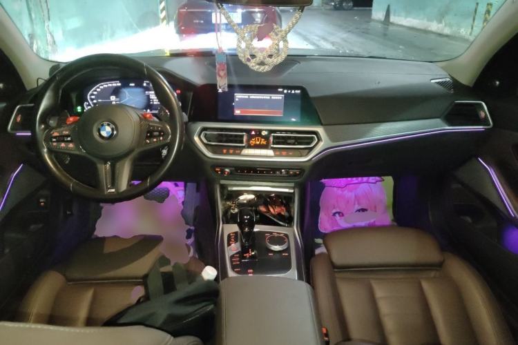 Used BMW 3 Series 2020 325i M Sport Night Edition package Center Console