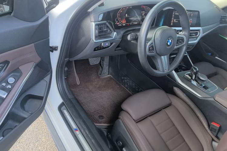 Used BMW 3 Series 2020 325i M Sport Package Driver Seat