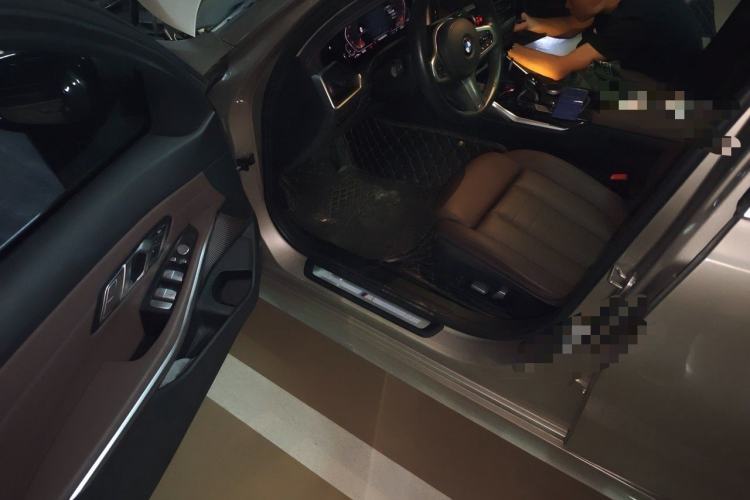 Used BMW 3 Series 2020 320Li M Sport Package Driver Seat