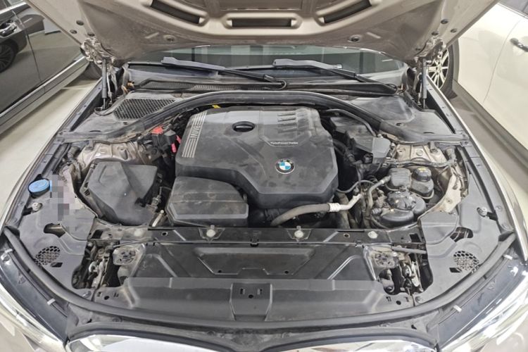 Used BMW 3 Series 2020 325Li First Edition Engine Bay
