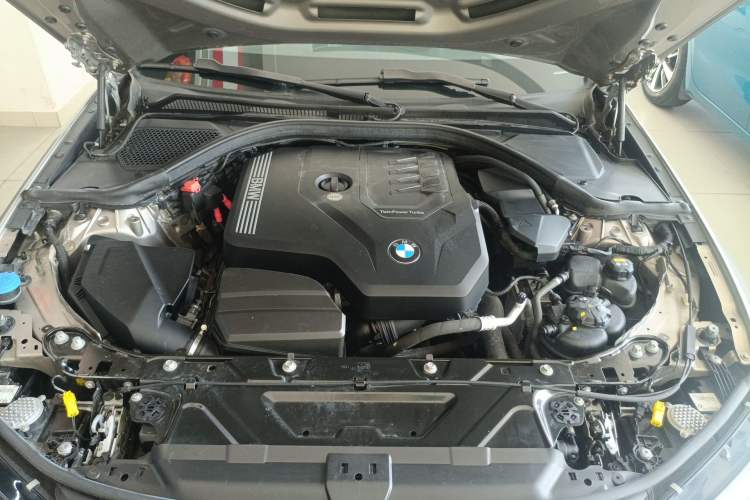 Used BMW 3 Series 2020 320Li M Sport Package Engine Bay
