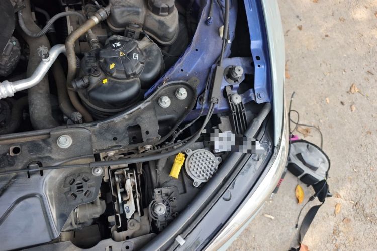 Used BMW 3 Series 2020 Restyled 325Li M Sport Package Engine Bay Left