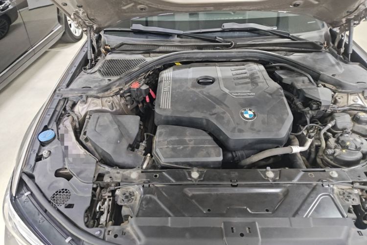 Used BMW 3 Series 2020 325Li First Edition Engine Bay Right