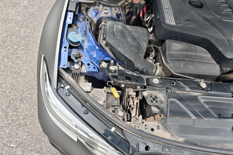 Used BMW 3 Series 2020 Restyled 325i M Sport Night Edition Package Engine Bay Right